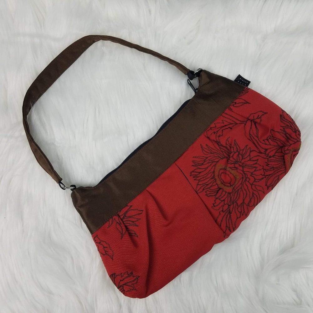 Lisa Lill Small Handbag